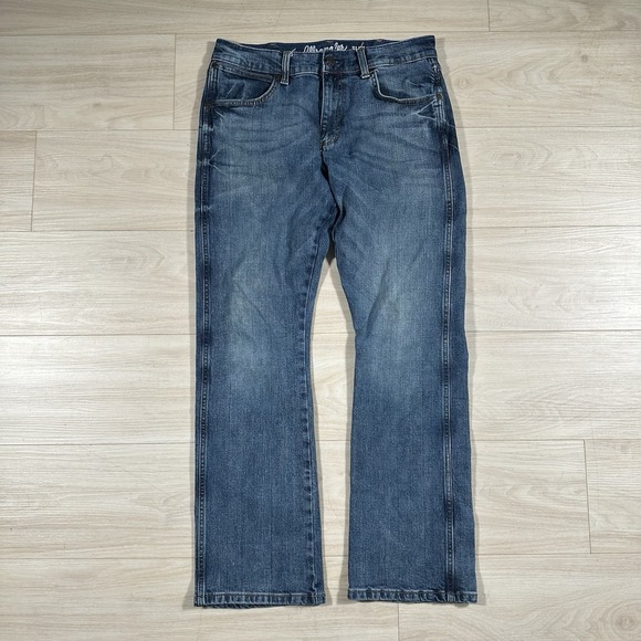 Wrangler Other - Wrangler Retro Mens 31x32 Blue Slim Straight Bootcut Cowboy Jeans 1077MWZGL